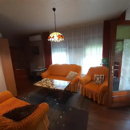 Szoke Nyaralo * Фоньод